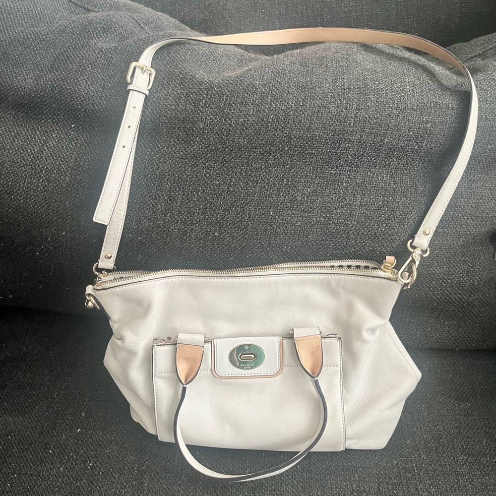 white kate spade crossbody bag